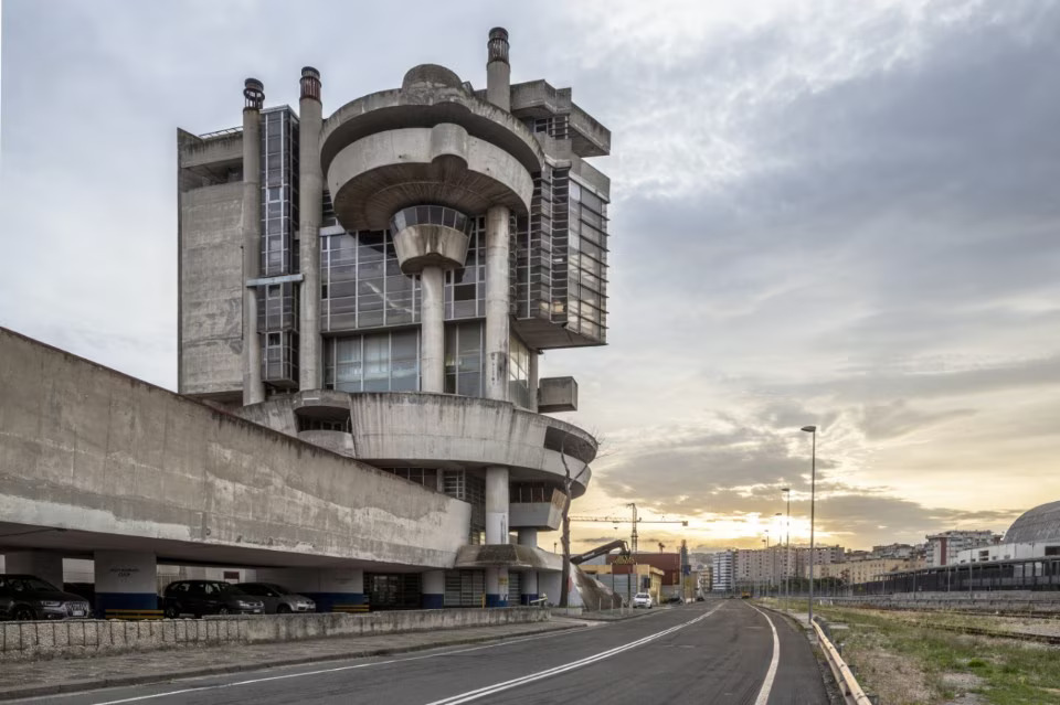 domus-Casa_del_Portuale_photo_Roberto_Conte-17.jpg.foto.rmedium.jpg