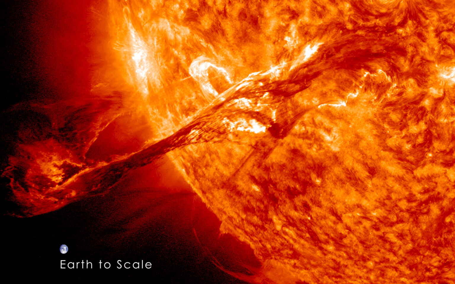 CME-8-31-2012-EarthCompare-NASA-1-1536x960.jpg