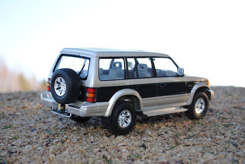 Mitsubishi Pajero Super Exceed Tamiya 1/24 Tamm85 - Car Forums and ...