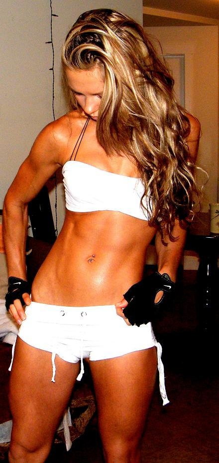 Chick_Abs__816_.jpg