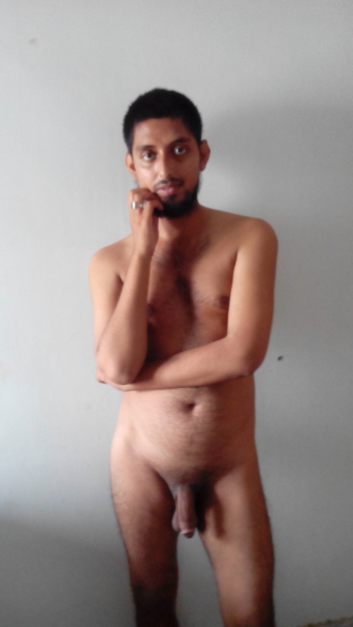 pakistani_karachi_sir_syed_town_guy_muzammil_muhammad_asif_nude