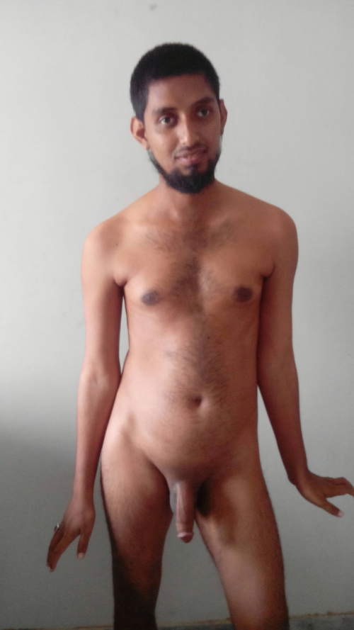 pakistani_karachi_sir_syed_town_guy_muzamil_muhammad_asif_nude.jpg